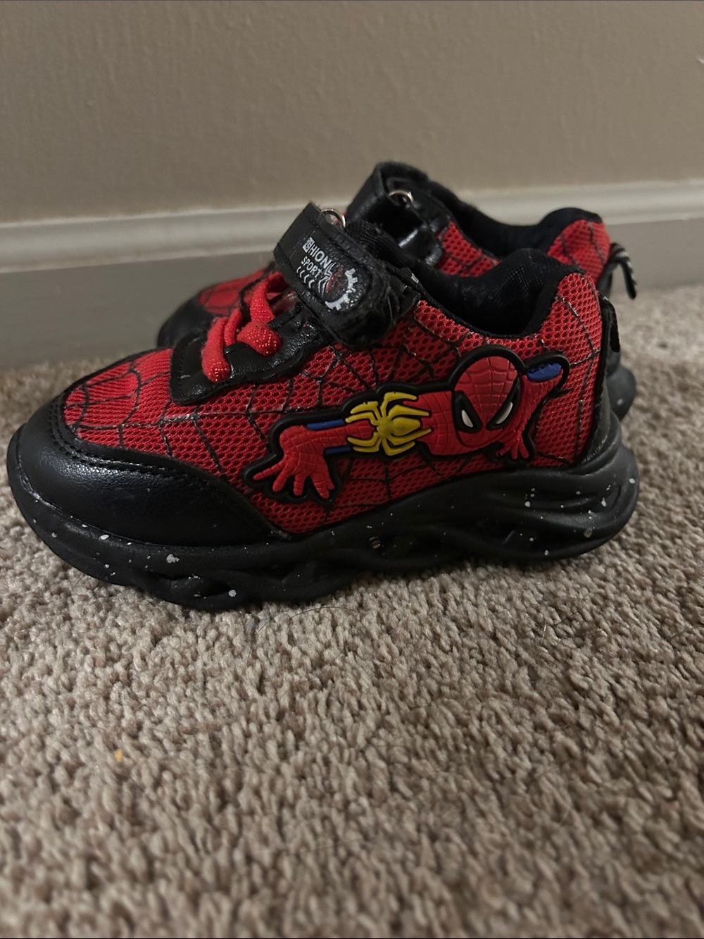 Light up! Red Spider-Themed Kids Athletic Sneakers- Excellent condition!